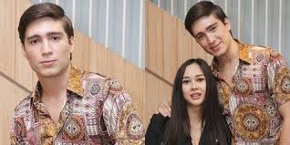 Gugatan aura terdaftar di pengadilan agama jakarta selatan. Deretan Potret Tampan Dan Kece Eryck Amaral Suami Dari Aura Kasih Mediariau Com