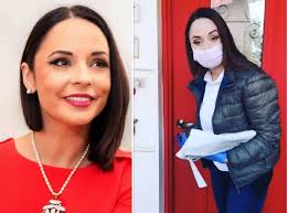 Ce a spus iulia albu despre andreea marin iulia albu a comentat în stilul caracteristic ținutele mai multor vedete, prezente la un eveniment al cărui dress code a fost îmbrăcămintea albă. Cum A Fost SurprinsÄƒ Andreea Marin In PlinÄƒ Pandemie De Coronavirus ApariÈ›ia Ei A Luat Fanii Prin Surprindere Foto Impact