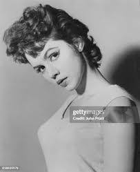 Jackie Sewell's Instagram, Twitter & Facebook