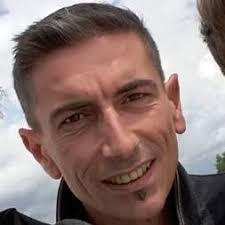 Hier nous avons eu le plaisir et l'honneur d'être accueillis sur l'Aster,  dernière péniche entièrement construite en bois en France, par  l'association qui l'a rénové et qui l'entretient …