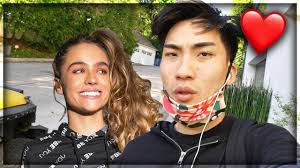 She is not dating anyone currently. Who Are All Of Sommer Ray S Ex Boyfriends Thethings