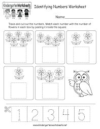 This Is A Cute Numbers Activity Worksheet For Kindergarten Kids It Is A Fun Way For Chi Preschool Worksheets Kids Math Worksheets Kindergarten Math Worksheets