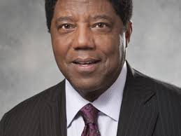 Wells Fargo scandal raises heat for Dignity Health CEO, other board members 