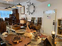 和室をオシャレに アンティークでも骨董品でもない発掘家具のお店 hyst ヒスト flea market in tokyo 和室 骨董品 家具
