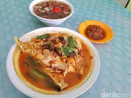 Resep masak asam kepala kakap. Rm Betawi Kagak Ada Duanye Kepala Ikan Kakap Kuah Asam Bikinan Pak Toha