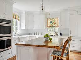 I think it brings a more modern look to a traditional design. 25 Gorgeous French Country Kitchens Hgtv
