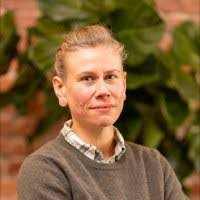 Jenni Snyder's Instagram, Twitter & Facebook