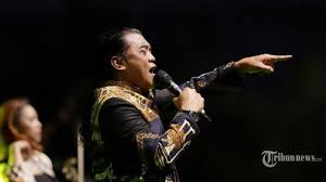 Check spelling or type a new query. Chord Gitar Dan Lirik Lagu Sewu Kuto Dinyanyikan Didi Kempot Sewu Kuto Uwis Tak Liwati Tribun Lampung