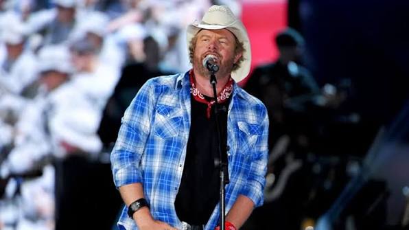 Toby Keith continues to receive national honors 2 years after his death -  News9.com