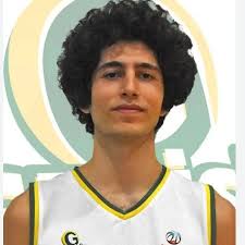 Sporcumuz Umut Aslan Yıldız, Gelişim Koleji forması altında gösterdiği  başarılı performansların ardından bu sezon Türkiye Basketbol 2. Ligi  ekiplerinden İlkler Şehri Uşak'a transfer oldu. Gelişim Koleji formasını 12  yaşında sırtına geçiren Umut,