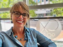 Conversation … Leigh Fogle