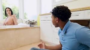 She Fucks The Plumber 2025 Ofleak - Angela White - EPORNER