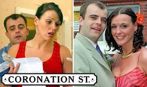 Is it the very precious luvvie suranne jones who was a good character in corrie but now slags the programme off quite. Coronation Street Spoilers Suranne Jones Returning To Itv Soap As Karen Mcdonald Tv Radio Showbiz Tv Express Co Uk