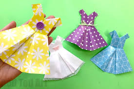 To make the dress, start with a sheet of paper that's 4 (10 cm) square. How To Make An Origami Dress Easy Red Ted Art