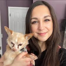 Need a new hair stylist~ My current one just misses the mark everytime (sad  because the salon is so cute). I asked her to change my all over color to  my roots