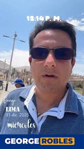 Hoy estuve en el Malecón de Playa Chica junto a mi equipo de comunales,  realizando la limpieza del área. Seguimos trabajando con compromiso para  que nuestros vecinos disfruten de espacios públicos ...