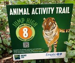 Qr Codes At The Bronx Zoo Qreate Track Bronx Zoo Zoo Zoo Signage