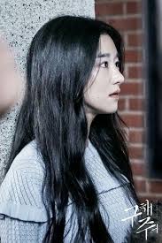 Some of this cast include seo yeji (it's okay not to be okay, lawless layer) who gives one of the best performances in the show, woo dohwan (tempted either way. 10 Seo Ye Ji Ideas Seo Korean Actresses Actresses
