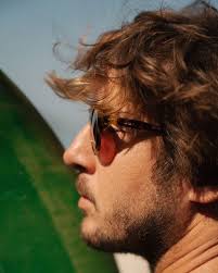 Modelo Hana em Misty Shell, a cor do momento 〰️ disponível também em Lilac  Fog :) Venha nos visitar no centro de Floripa: Rua Dom Jaime Câmara, 260