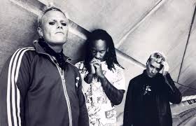 images?q=tbn:ANd9GcSO-U20v0PyzerourvorAl