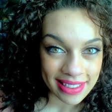 Kira Carroll's Instagram, Twitter & Facebook