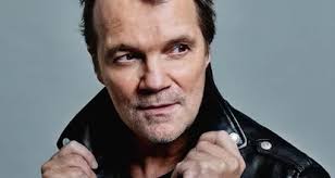 Entre résistance et liberté, du grand Axel Bauer, neuf ans après son  dernier disque