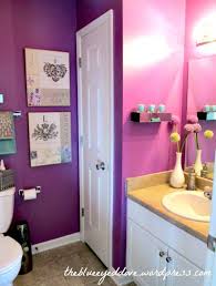 To create an atmosphere of comfort and relaxation you need to choose light shades: Fabulous Blue Purple Bathroom