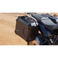 I wanted to love the new 2020 honda africa twin as much as i did the old one, but i ended up only liking it as a friend. Honda Plastic Side Cases Kit 2020