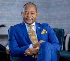 Brian Houston Do not give in, Do not give up ; Pastor Alph Lukau stands up  to support Global Hillsong Church - APN News | Authentic Press Network News