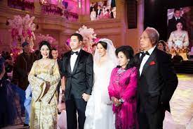 Najib razak is a malaysian politician who served as the sixth prime minister of malaysia from april 2009 to may 2018. Signatureweds Nooryana Najwa Najib Daniyar Facebook