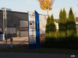 Die handelskette dänisches bettenlager ist eine marke der dänischen jysk holding und verkauft in erster linie bettzeug, möbel und dekorationsartikel. Gewerbegebiet Bad Durrheim Im Bild