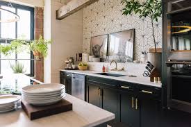 Un Loft De Style Industriel Dans Le Firestone Building Planete Deco A Homes World Style Industriel Salle De Cuisine Cuisines Design