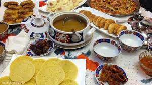 العين تأكل قبل البطن.. "نهم" رمضان يزيد الاستهلاك في المغرب | سكاي نيوز  عربية