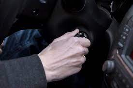 Kalau tengah panas tak kan tak boleh set sejuk maksimum, boleh. Panaskan Enjin Kereta Setiap Kali Nak Gerak Perlu Atau Tidak Maskulin