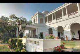 Inside Pictures Of Saifeena S House Pataudi Palace House House Styles Beautiful Homes