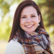 With philanthropic support from Wells Fargo, Georgia BRIGHT is helping to  combat the impacts of power outages and rate hikes with expanded access to  affordable solar energy.