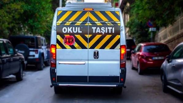 Çanakkale Okul Servis Ücretleri 2026-2027! Yakın ve Uzak Mesafe Okul Servis Ücretleri 1 KM'den 25 KM'ye Güncel Fiyat Listesi