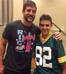 Apr 08, 2021 · so far, the show has had all kinds of people behind the podium, like dr. Aaron Rodgers Facial Hair Goals Terez Owens 1 Sports Gossip Blog In The World