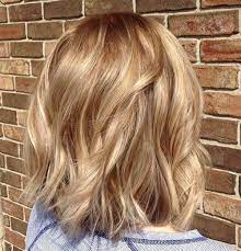 Kozep Szoke Haj Kattints Tovabbi Szuper Tippekert Warm Blonde Hair Greek Hair Balayage Hair