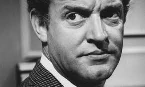 Frank Windsor obituary