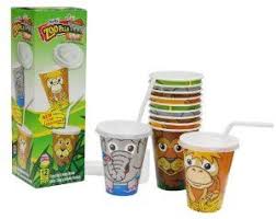 Amazon Com Hefty Zoo Pals Cups Safari Collection Cups Lids Bendy Straws Kitchen Dining Jungle Party Supplies Pool Party Kids Kids Party Supplies