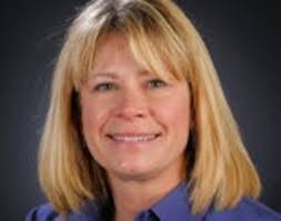 Breast or bottle? Another battle in the mommy wars: Anne Reeves