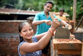 It supports people who have fallen victim of natural disasters, war and displacement and who are not able to cope on their own in the emergency situation they find themselves in. Home Diakonie Katastrophenhilfe