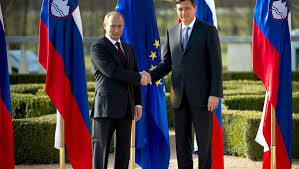 Pahor: Prevladati nepoverenje radi ...