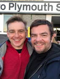 Childhood friends who hadn't seen each other for 37 years are finally  reunited