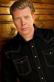 Edwin Oliva's Instagram, Twitter & Facebook