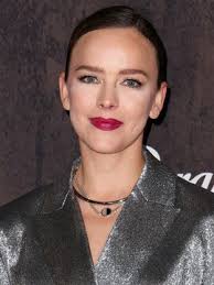 A Million Little Things': Christina Moses Teases Regina's Possible Career  Shift in Season 5