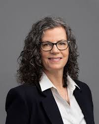 Michelle Carr's Instagram, Twitter & Facebook