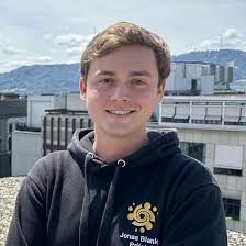 Junge Talente erproben KI und Unternehmertum