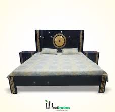 Available in various sizes so you can furnish the master bedroom and kids and guest bedrooms. Versace Design Bed